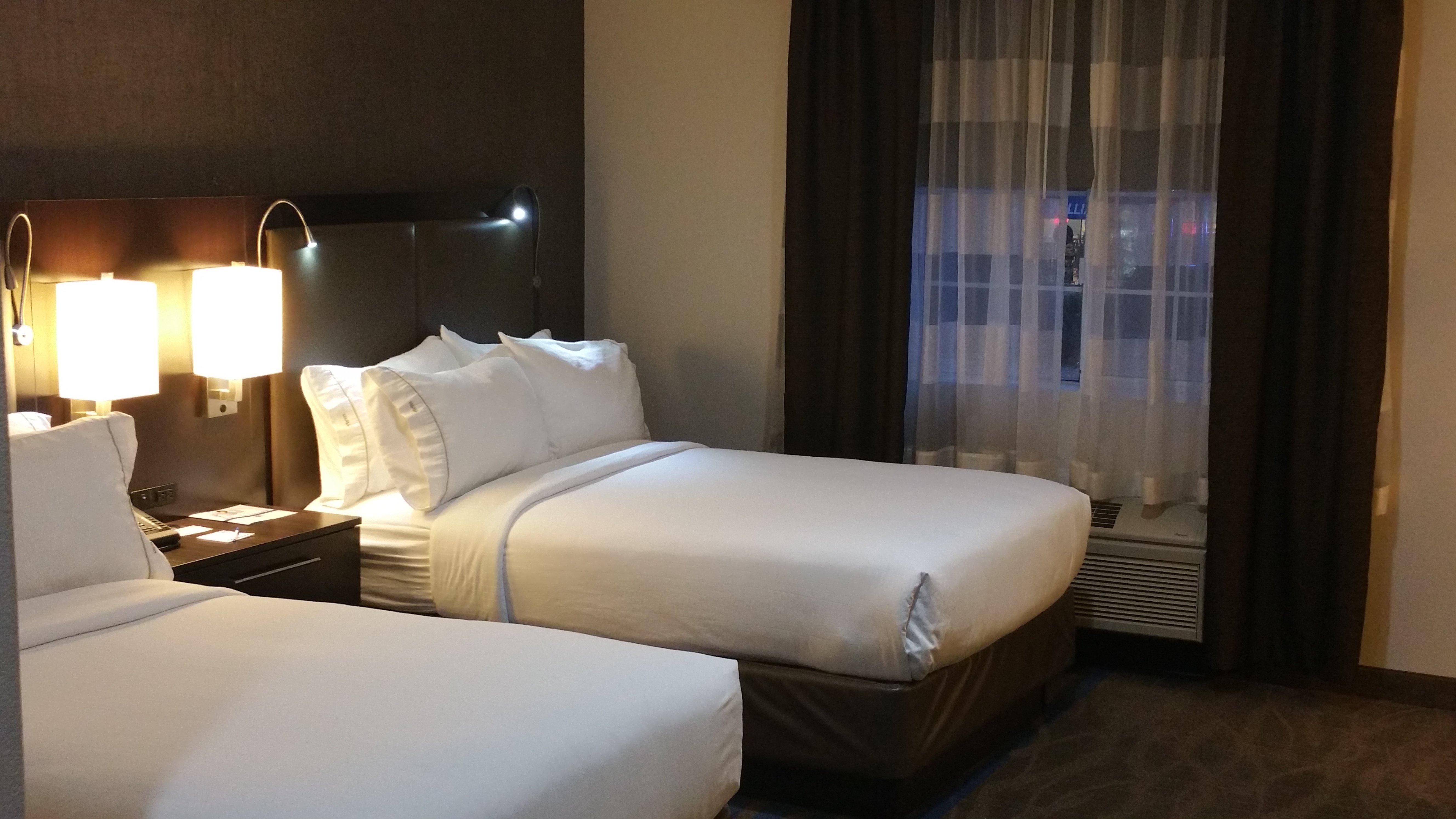 Holiday Inn Express & Suites Santa Clara By Ihg Exterior photo