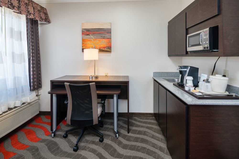 Holiday Inn Express & Suites Santa Clara By Ihg Exterior photo